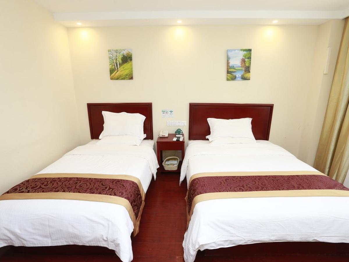 GreenTree Inn HeNan QinYang Middle HuaiFu Road Express Hotel Bagian luar foto