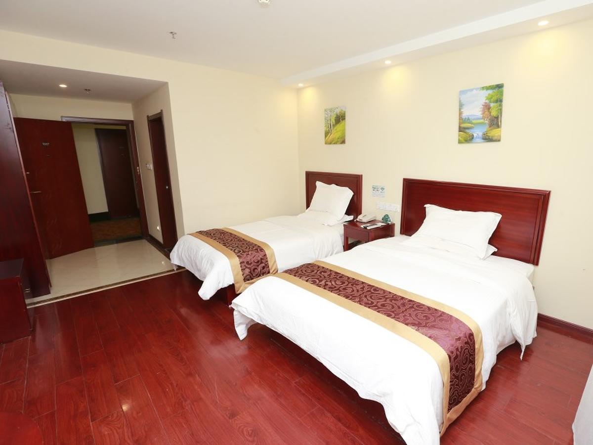 GreenTree Inn HeNan QinYang Middle HuaiFu Road Express Hotel Bagian luar foto